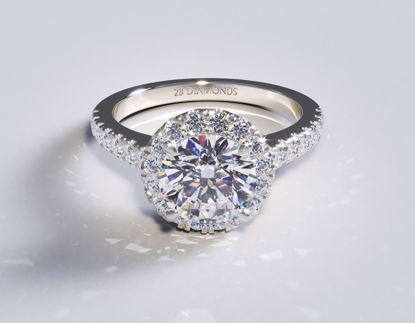 Picture of Scalloped Pavé Halo Engagement Ring Round 18k White Gold